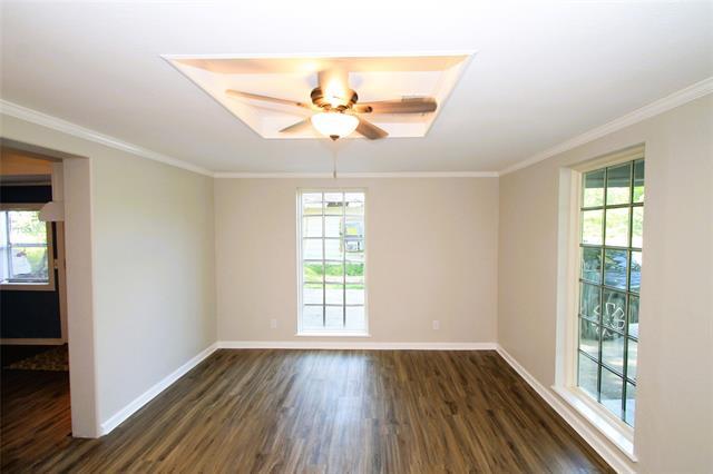 Foto del edificio - 349 12th NW