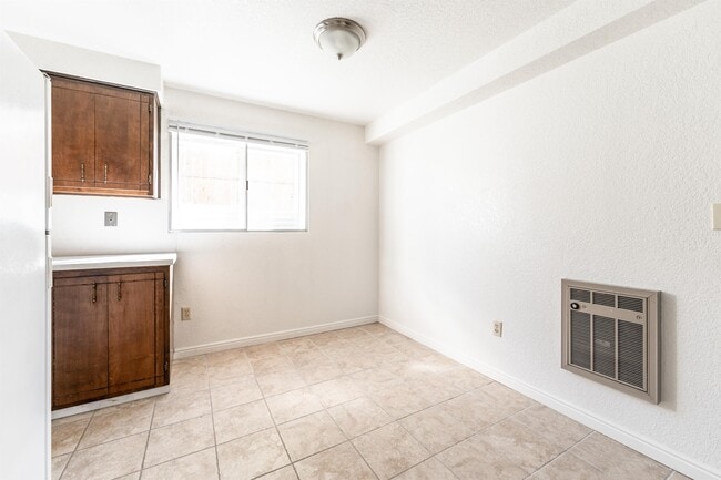 Foto del edificio - 180 E 100 N