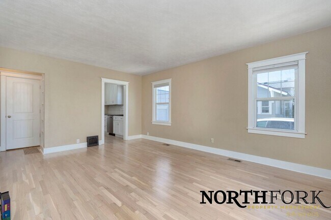 Foto del edificio - Cute North End Bungalow
