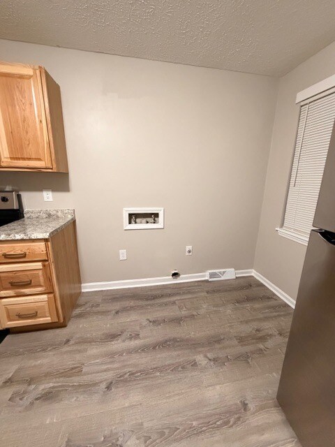 Conexiones para lavadora y secadora - 3203 Island Rd