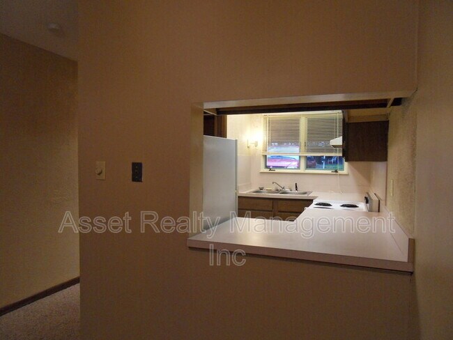 Foto del edificio - 102 Walnut Ln