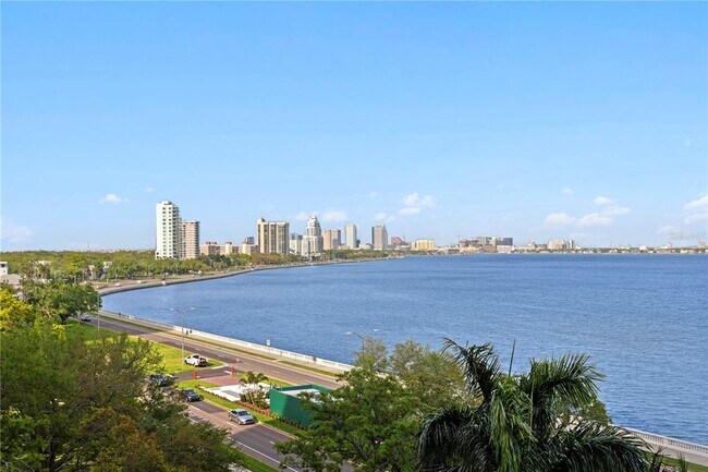 Foto del edificio - 3301 Bayshore Blvd