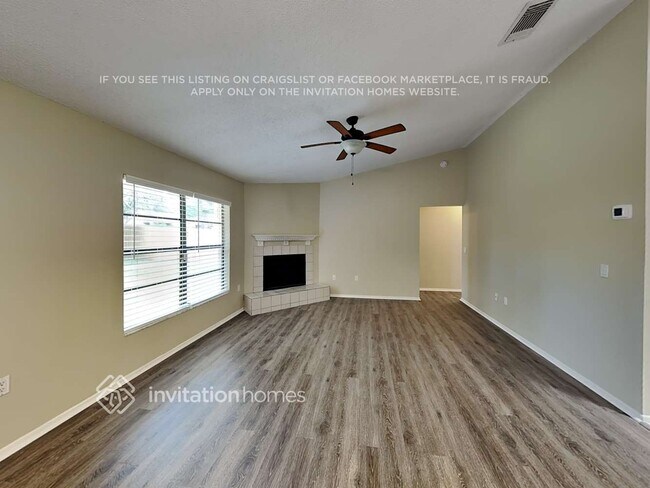 Foto del edificio - 888 E Timberland Trail