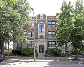 Building Photo - Clara Park Apartments