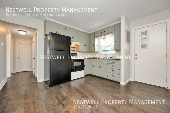 Building Photo - Cute 2-bed Home in South Salt Lake