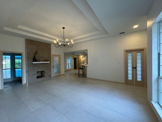 Foto del edificio - 1703 Terrace Dr