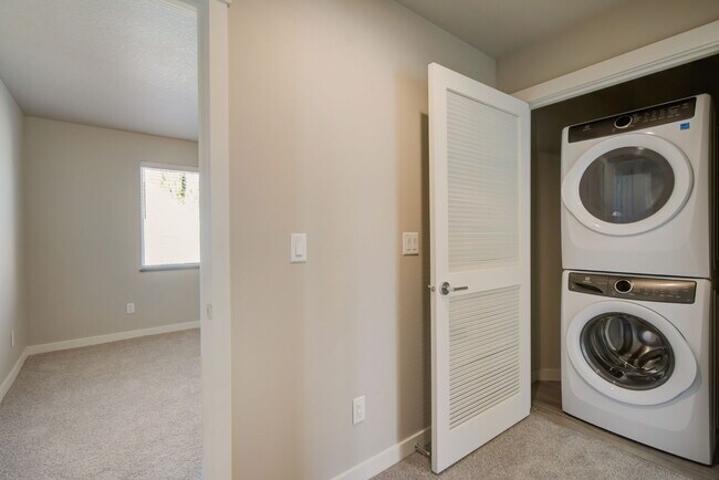 Foto del edificio - Cameo Townhomes