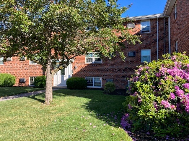 Foto principal - 91 Pleasant St