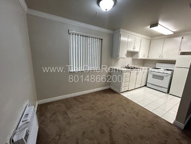 Building Photo - This property offers a NO DEPOSIT option a...