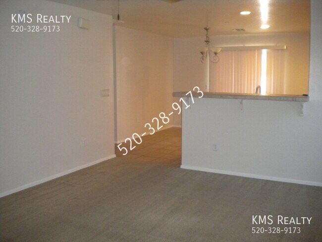 Building Photo - 3326 W Calle De Manzanillo