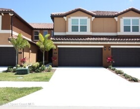 Building Photo - 77 Montecito Dr