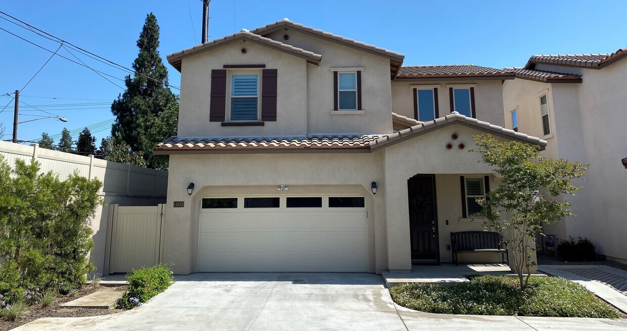 Foto principal - 14948 Texaco Ave