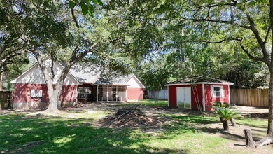 Building Photo - 1800 Carriage Run W