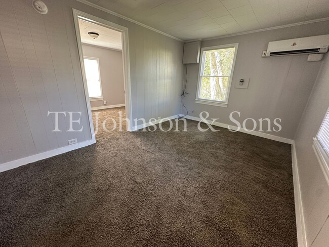 Foto del edificio - Cozy 1 Bedroom Home in Winston Salem