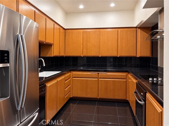 Foto del edificio - 14144 Dickens St
