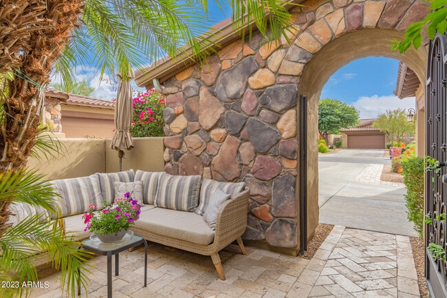 Building Photo - 7232 E Eclipse Dr