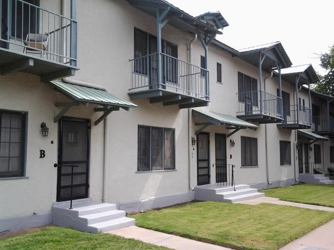 Primary Photo - 301 W Alameda St