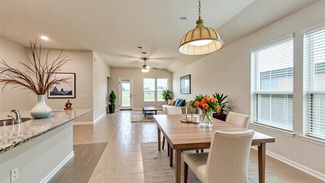 Foto del edificio - 24707 Royal Pike Dr