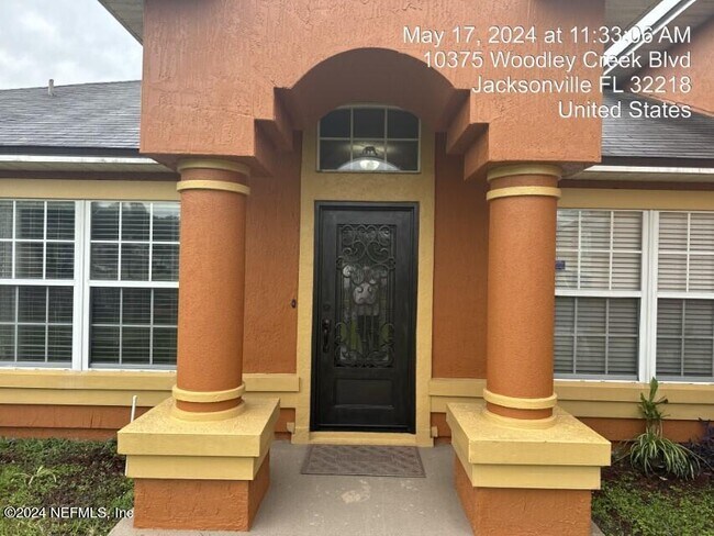 Foto del edificio - 10375 Woodley Creek Blvd