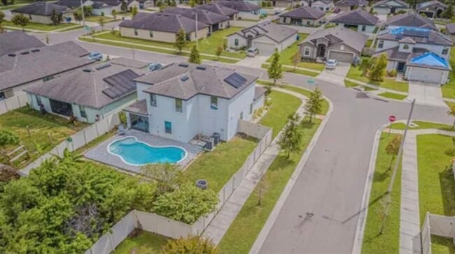 Building Photo - 1118 Wynnmere Walk Ave