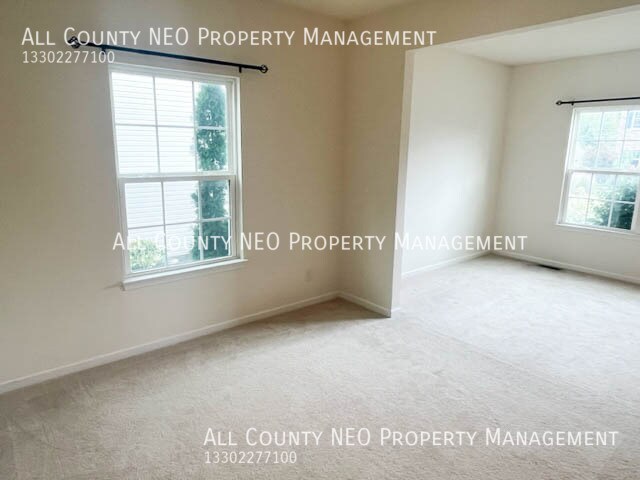 Building Photo - 10116 Flagstone Dr