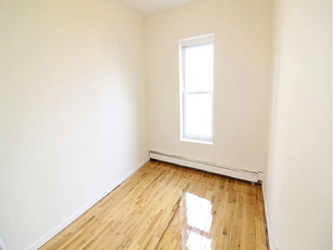 Foto del edificio - 743 Union St