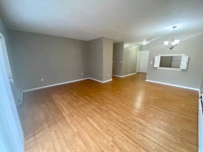 Building Photo - 200 Mountain Ave