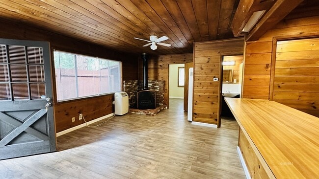 Foto del edificio - 1+ Bed in Idyllwild