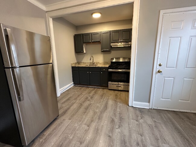 Foto del edificio - 5901-5911 W Huron St