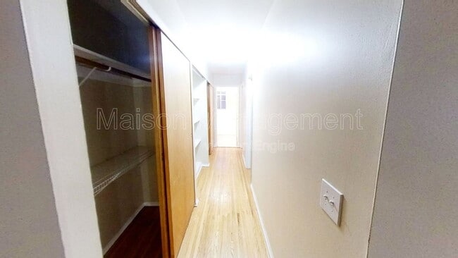 Building Photo - 154 Woodhill Dr
