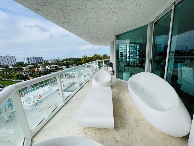 Foto del edificio - 16400 Collins Ave