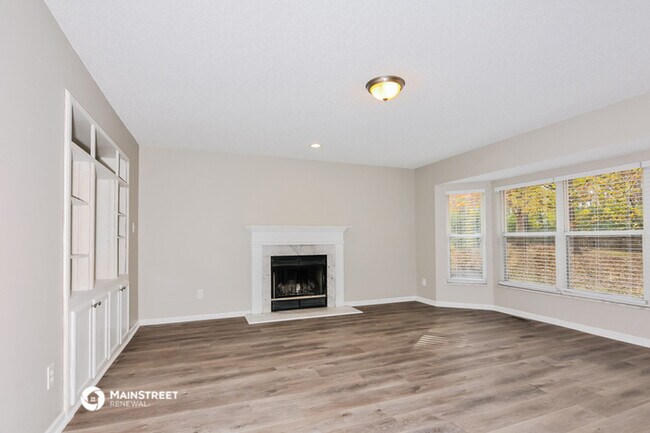 Building Photo - 4 Palladio Park