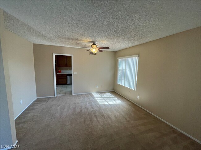 Building Photo - 3840 Boca Chica Ave