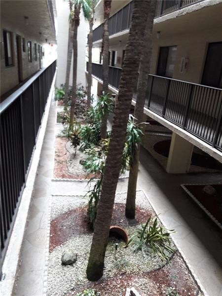 Foto principal - 8000 Hampton Blvd