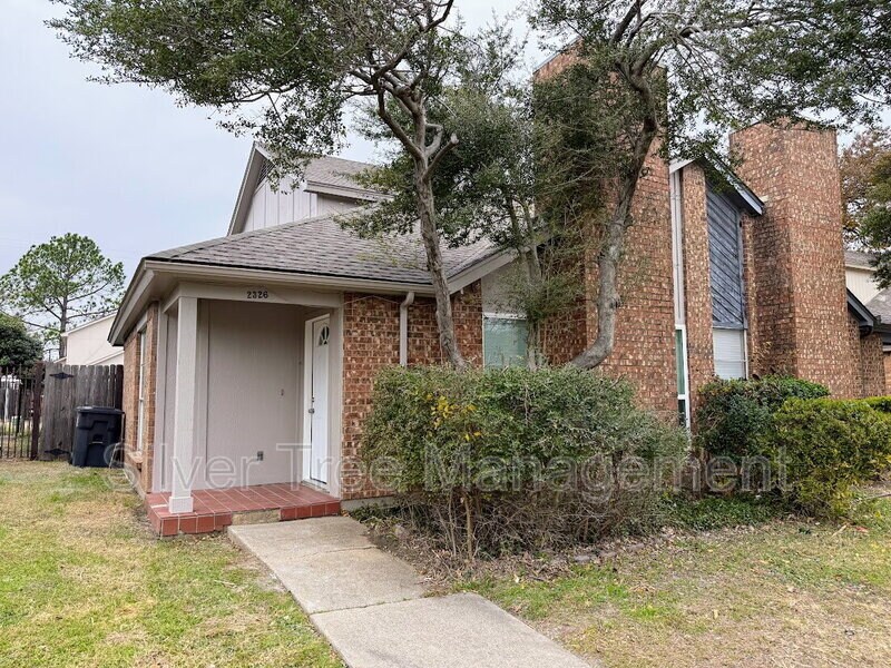 Photo - 2326 Summer Place Drive