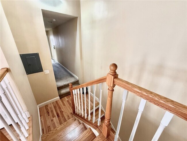 Foto del edificio - 860 Western Ave