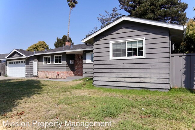 Building Photo - 4 br, 2 bath House - 36742 Oak St