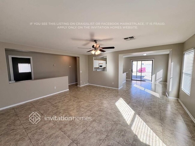 Building Photo - 11360 E Sunland Ave