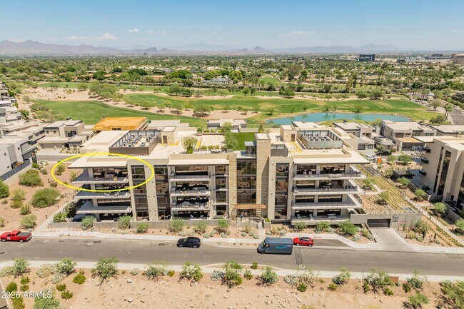 Building Photo - 4849 N Camelback Rdg Dr