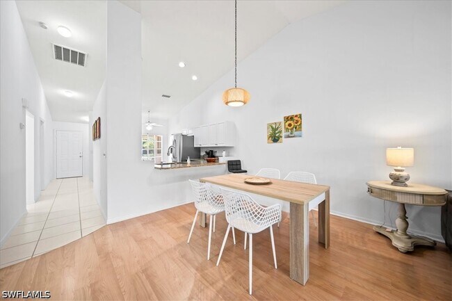 Foto del edificio - 627 St Andrews Blvd
