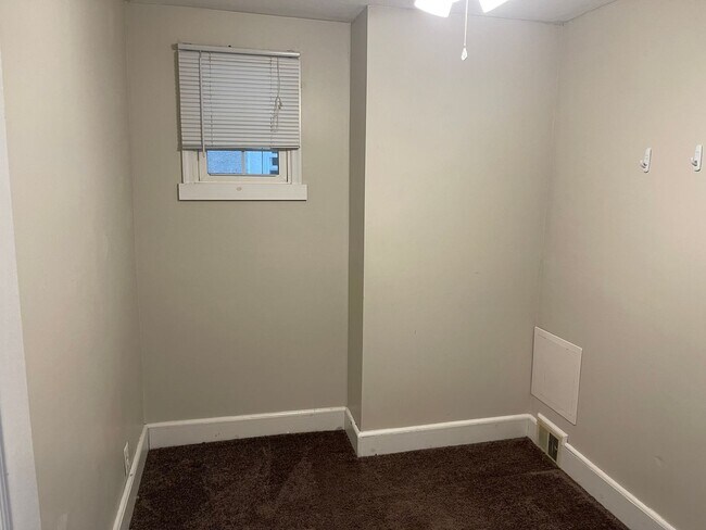 Foto del edificio - 4824 Umbria St