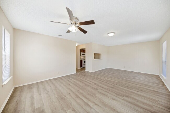Building Photo - 3607 Bremen Rd