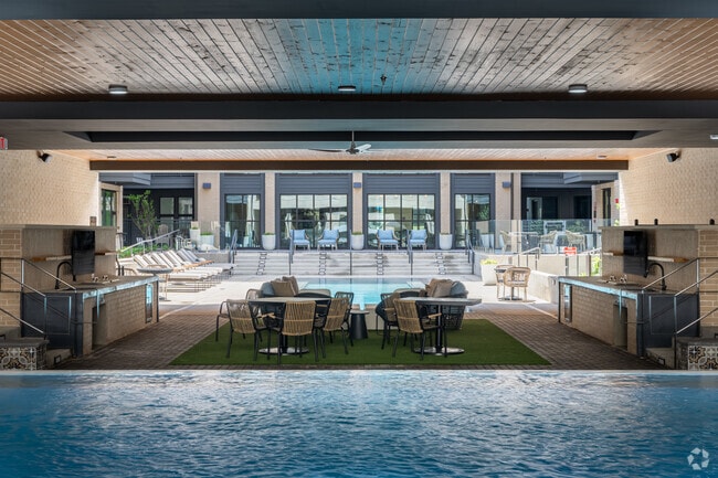 Resort-Style Pool - The Brentwood