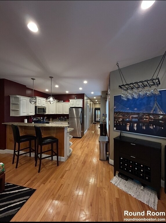 Foto principal - 127 Cottage St