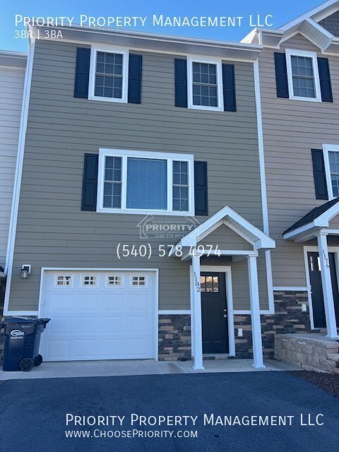 Building Photo - 1182 Bluemoon Dr