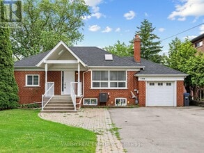 Building Photo - 1366 Applewood Rd