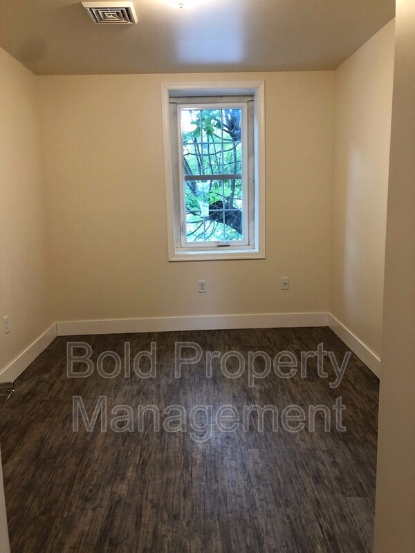 Building Photo - 8424 Lancaster Ave