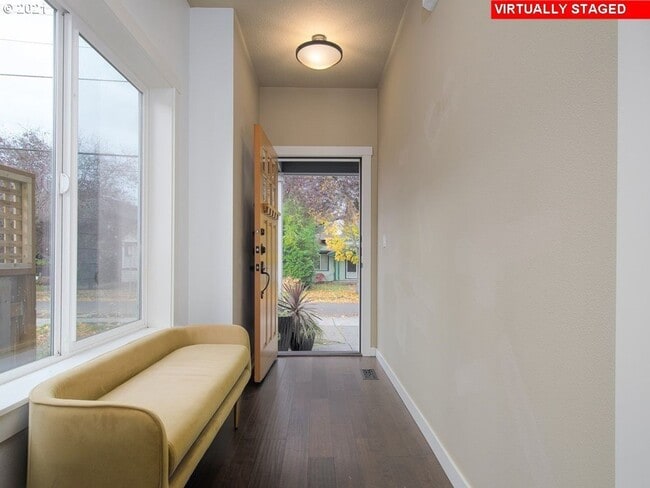 Photo - Gorgeous 3 Bed, 2.5 Bath Oasis! House