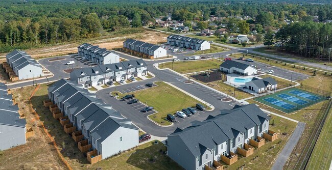 Foto del edificio - 5346 GREYSTOKE Pl