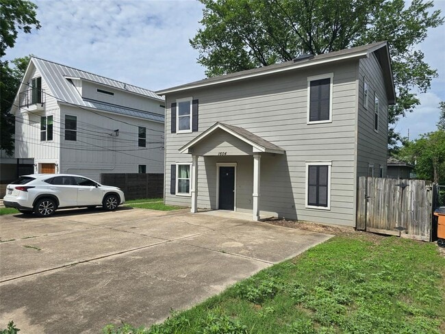 Building Photo - 1604 Singleton Ave